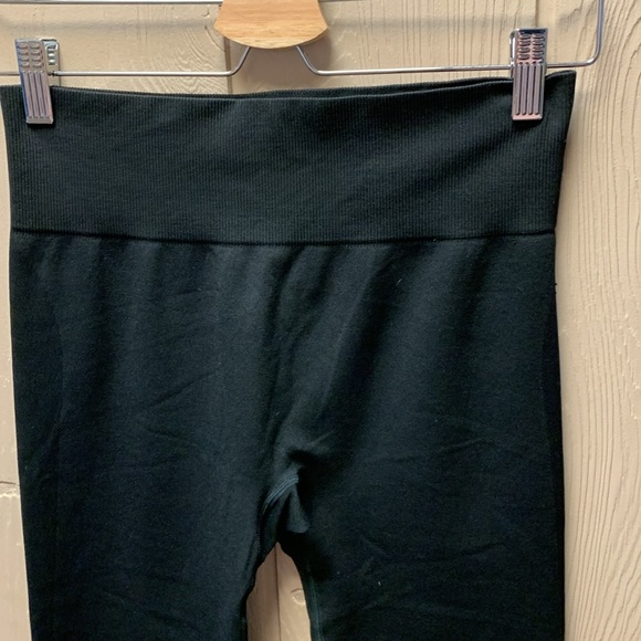 PINK Leggings - Picture 3 of 8